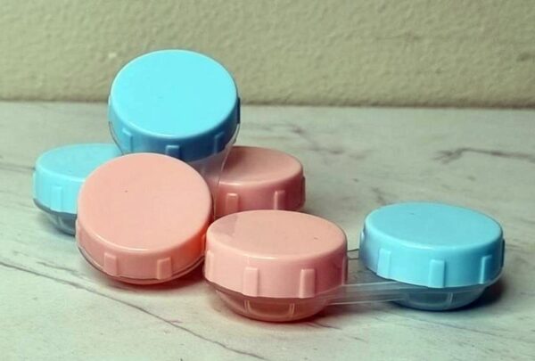 Lense Container